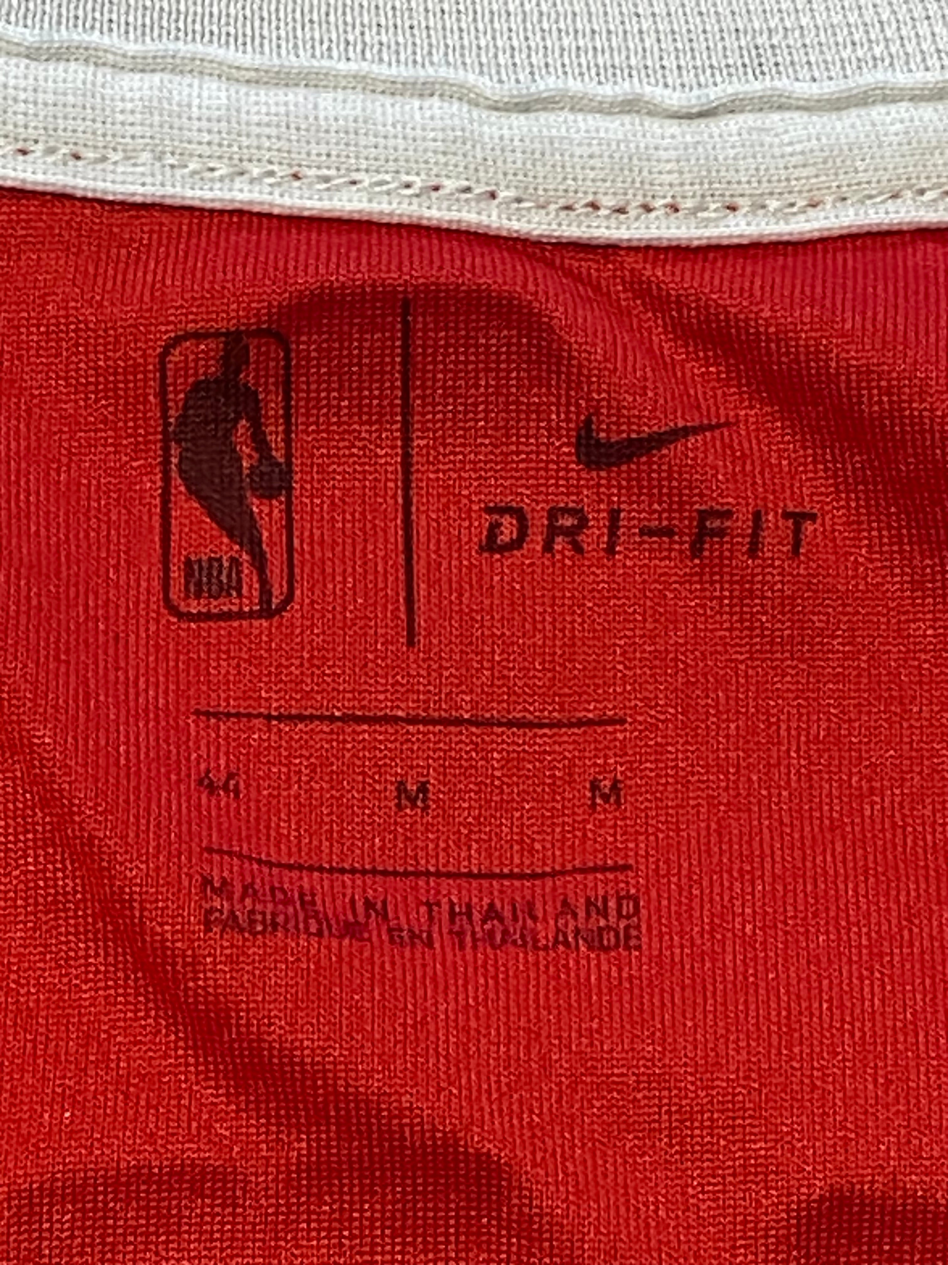 Maillot Nike de BASKET-BALL des CHICAGO BULLS (N.24 MARKKANEN) année 2017
