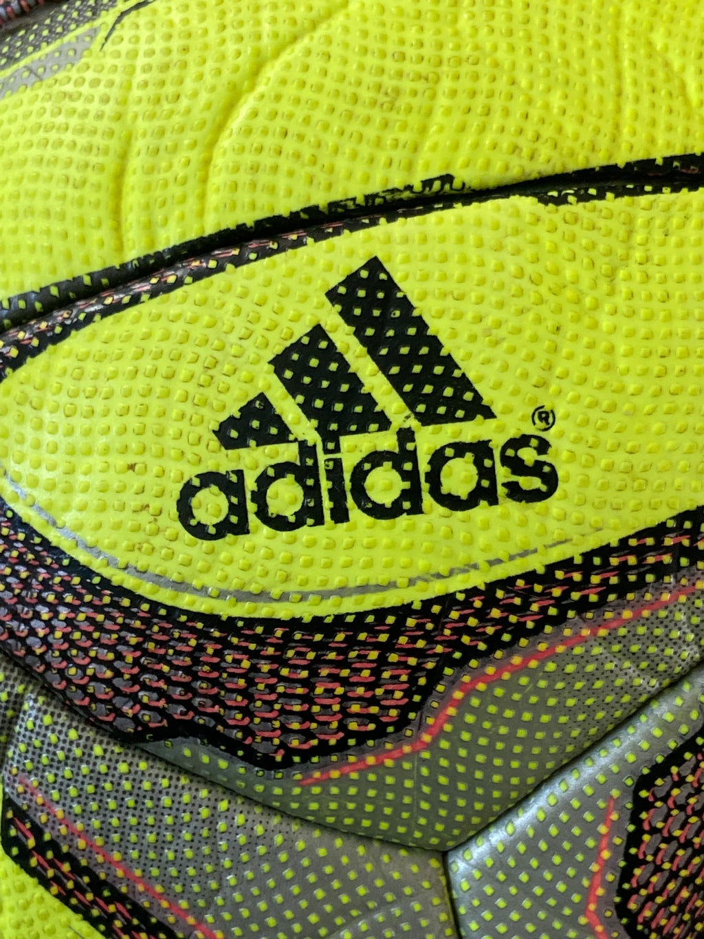 Ballon de foot ADIDAS officiel de match MONTPELLIER Ligue 1 (dédicacé STAMBOULI) saison 2014-15