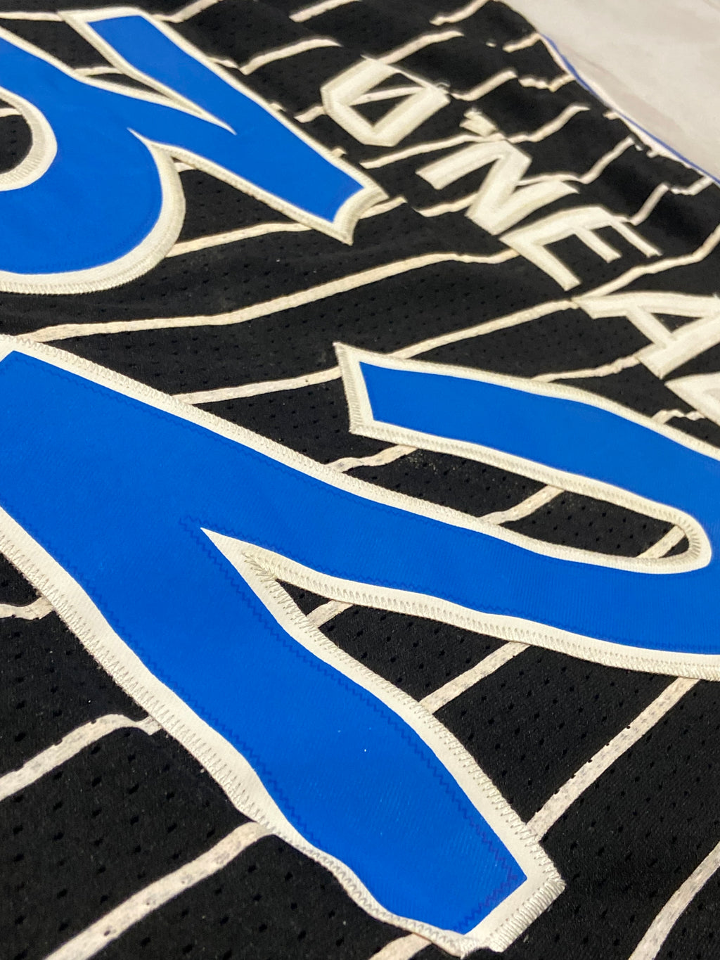 Maillot ADIDAS de BASKET-BÀLL de l’équipe de ORLANDO MAGIC (N.32 O’NEAL) année 1998-99