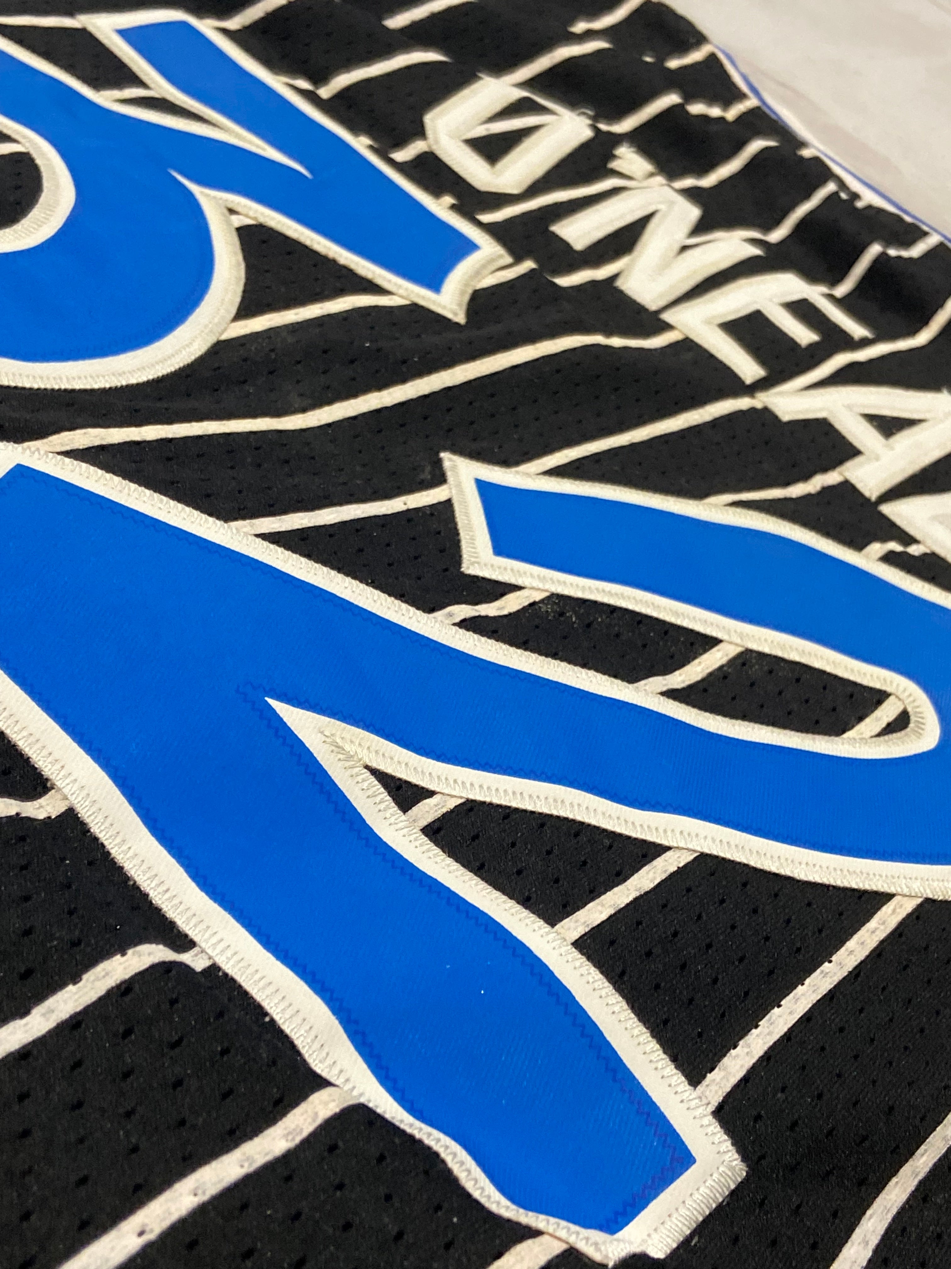 Maillot ADIDAS de BASKET-BÀLL de l’équipe de ORLANDO MAGIC (N.32 O’NEAL) année 1998-99