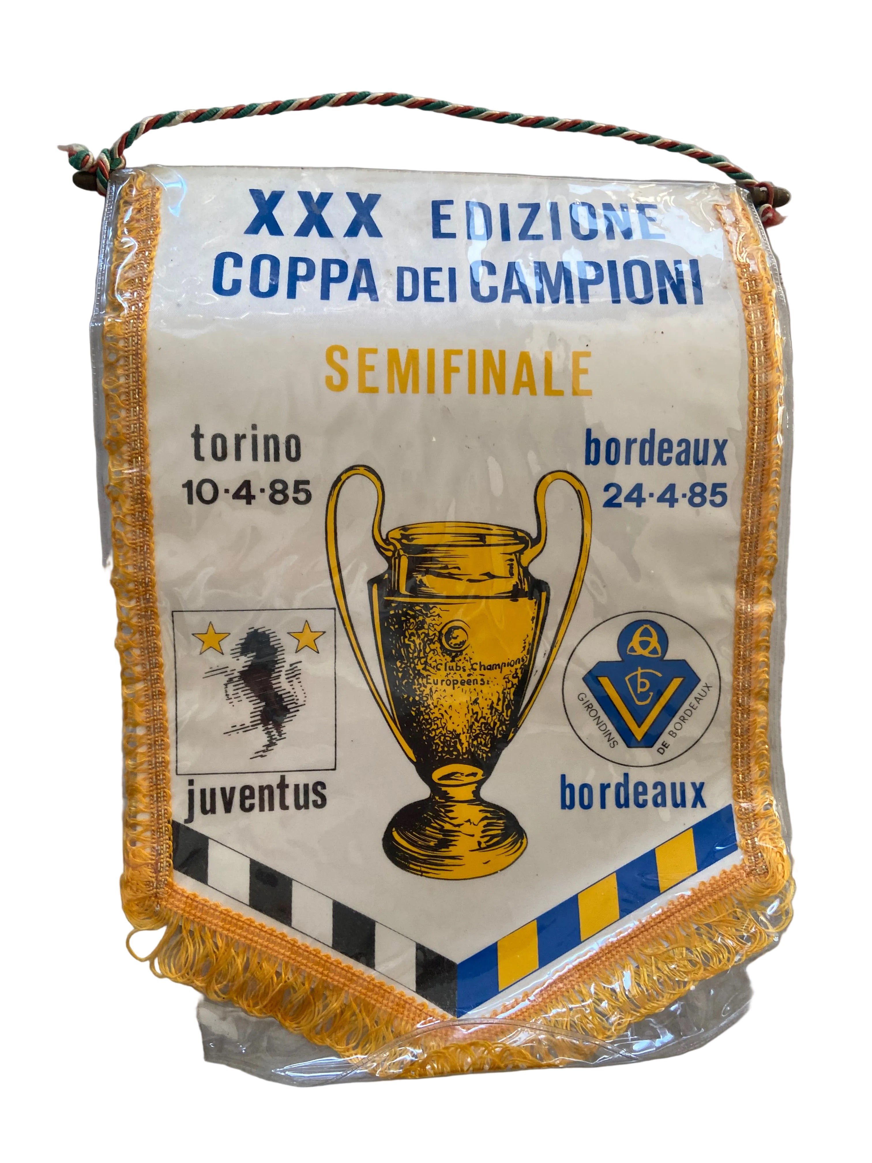Fanion officiel de foot de la Demi-Finale Coupe des Champions 1985 – Juventus vs Girondins de Bordeaux COLLECTOR