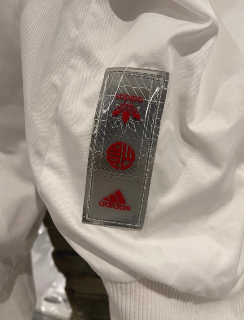 Veste ADIDAS du REAL de MADRID - Edition limitée célébration nouvel an chinois 2021-22 - Broderie artisanale