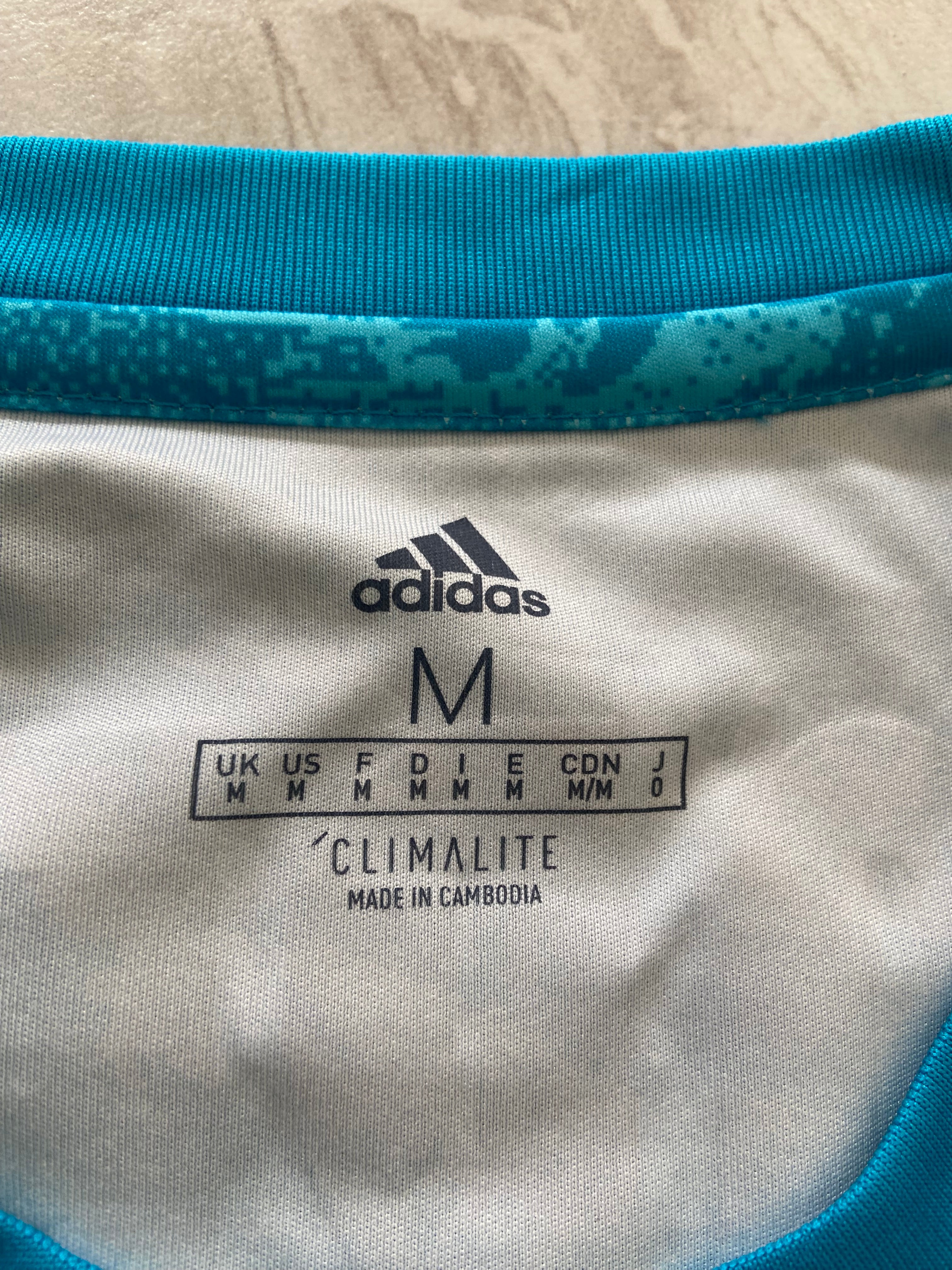 Maillot de foot ADIDAS de l’OL LYON (porté N.1 LLORIS) saison 2018-19