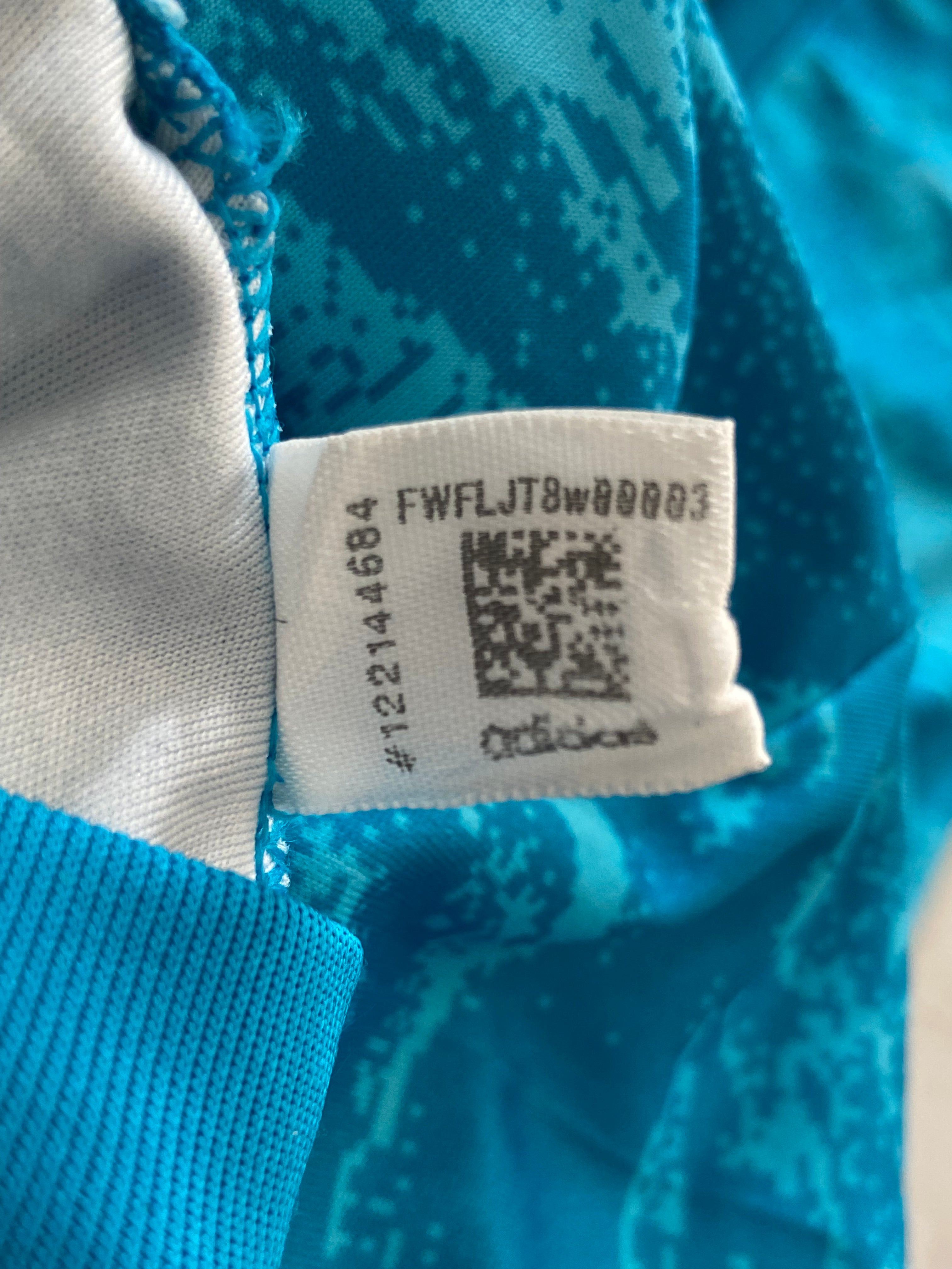 Maillot de foot ADIDAS de l’OL LYON (porté N.1 LLORIS) saison 2018-19
