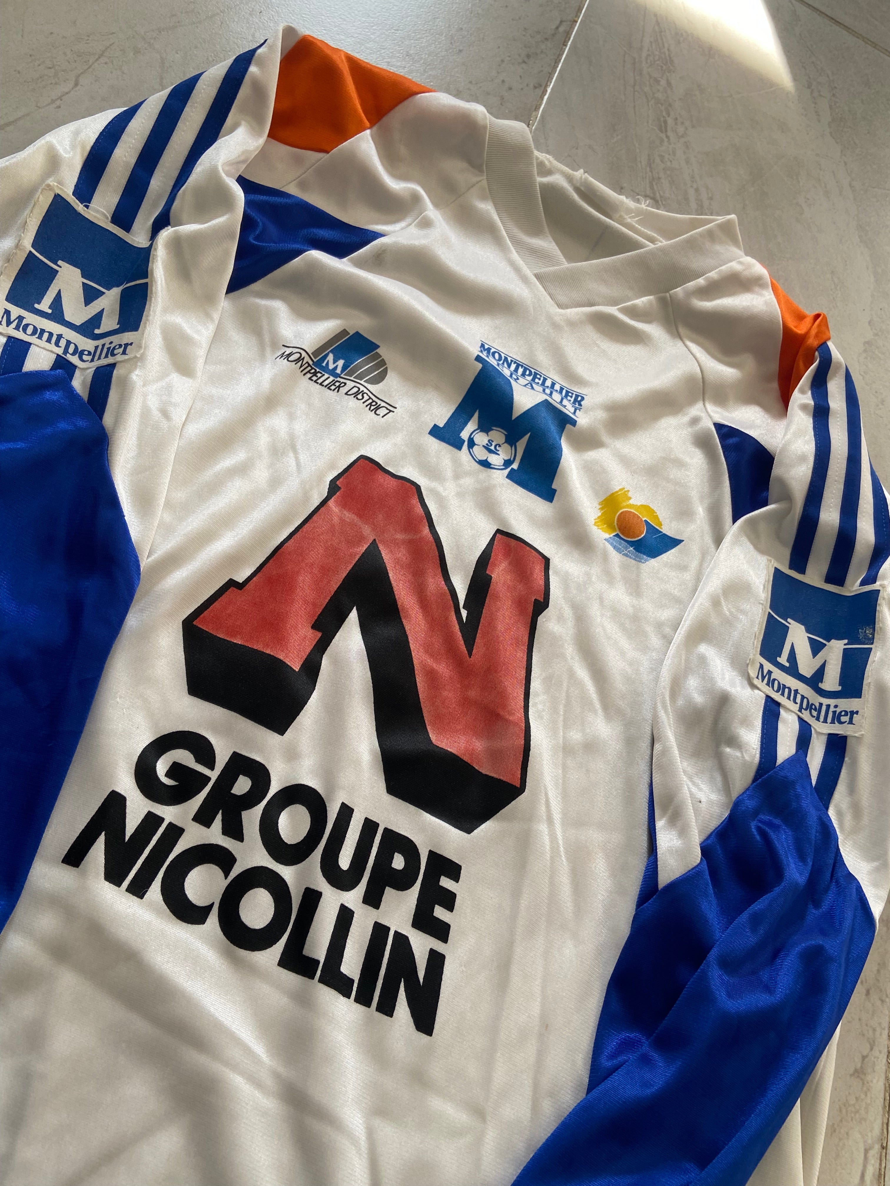Maillot de foot ADIDAS de l’équipe de MONTPELLIER MHSC (stock pro) saison 1993-94 (extérieur)