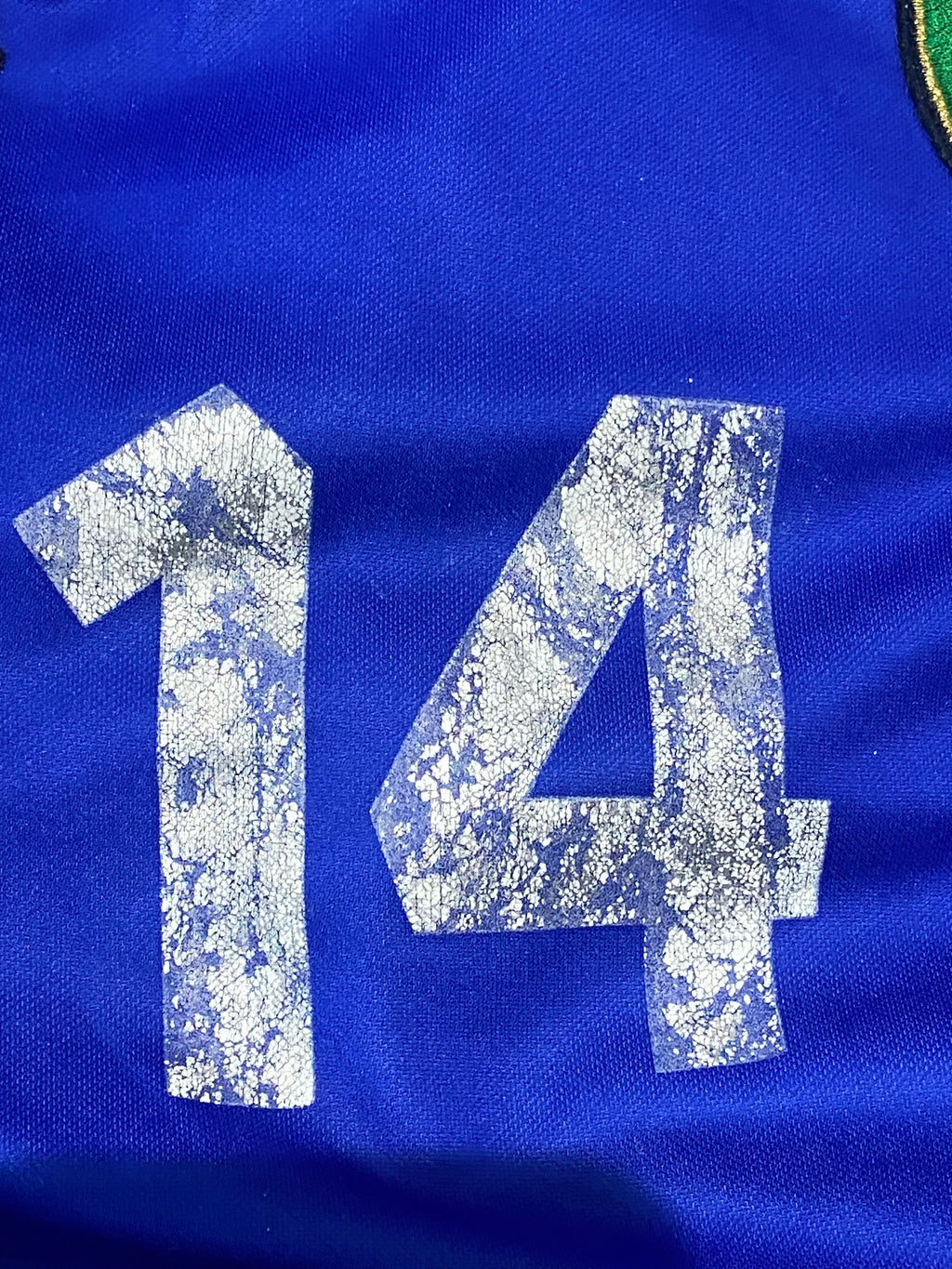 Maillot de foot de l’Italie (porté N.14 CONTE) match qualification EURO 2000 (certificat d’authenticité fourni)
