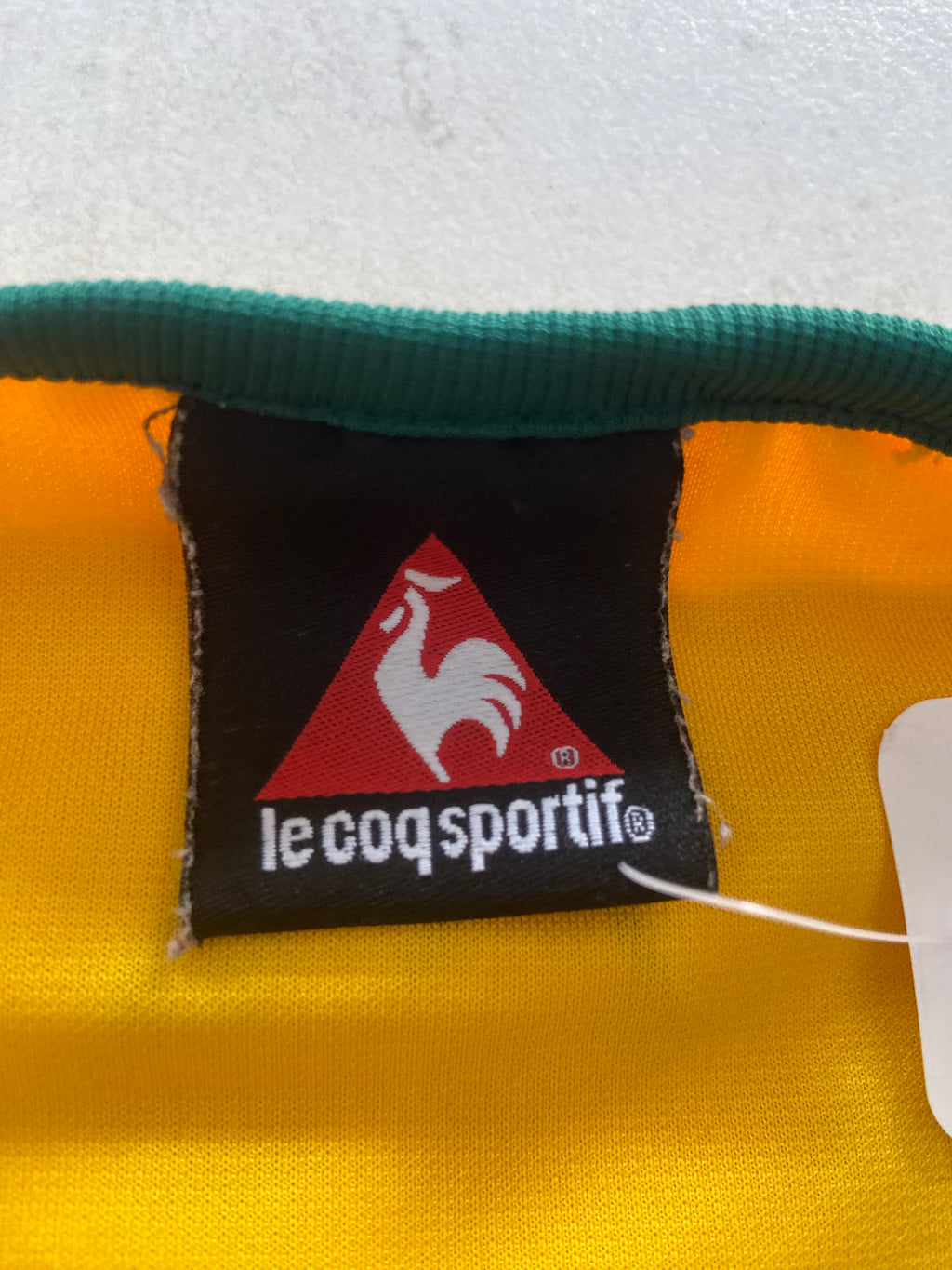 Maillot de foot LE COQ SPORTIF du FC NANTES (porté par le N.28 PUJOL) saison 2004-05