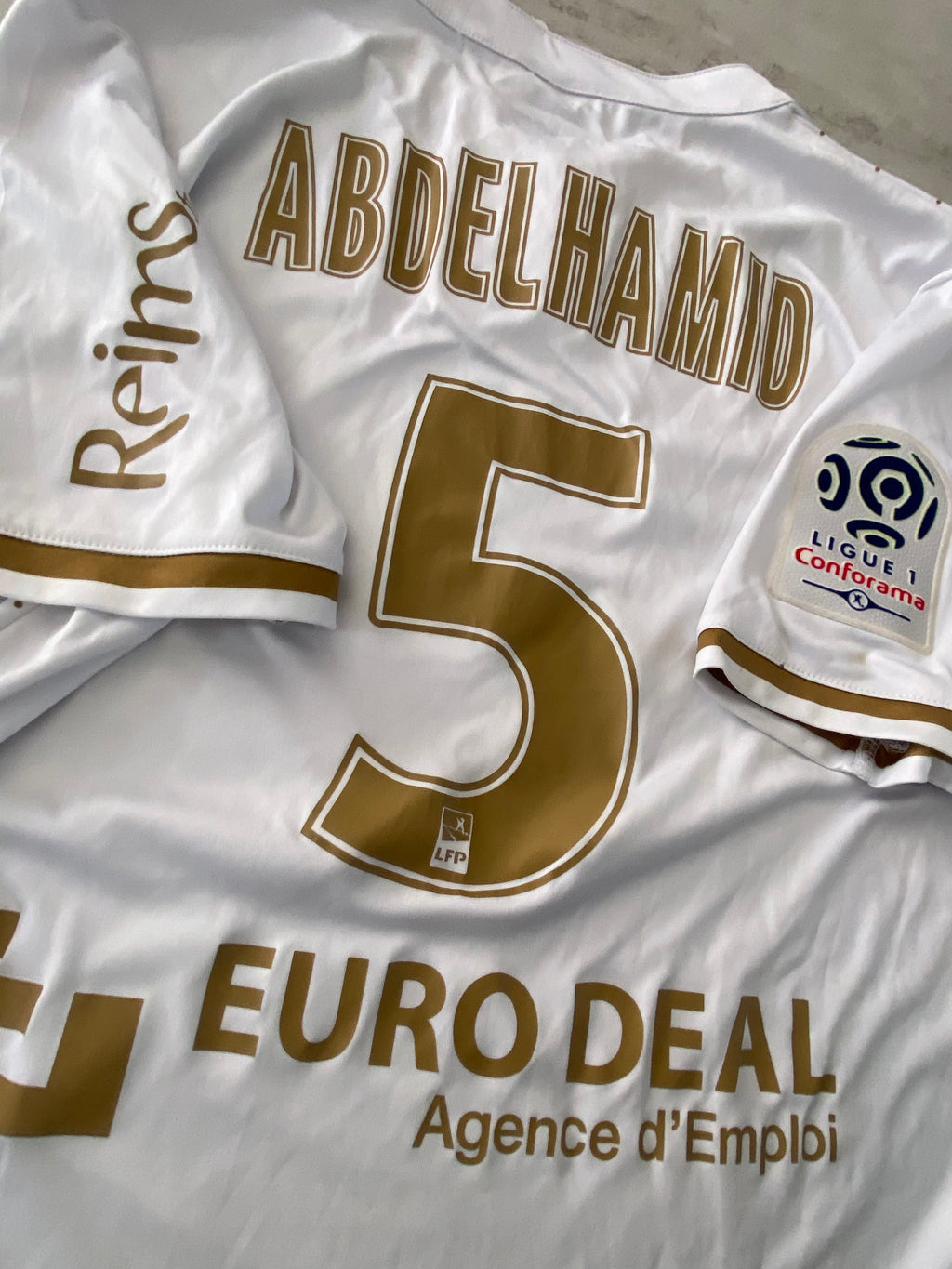 Maillot de foot HUNGARIA de l’équipe du STADE de REIMS (porté N.5 ABDELHAMID) saison