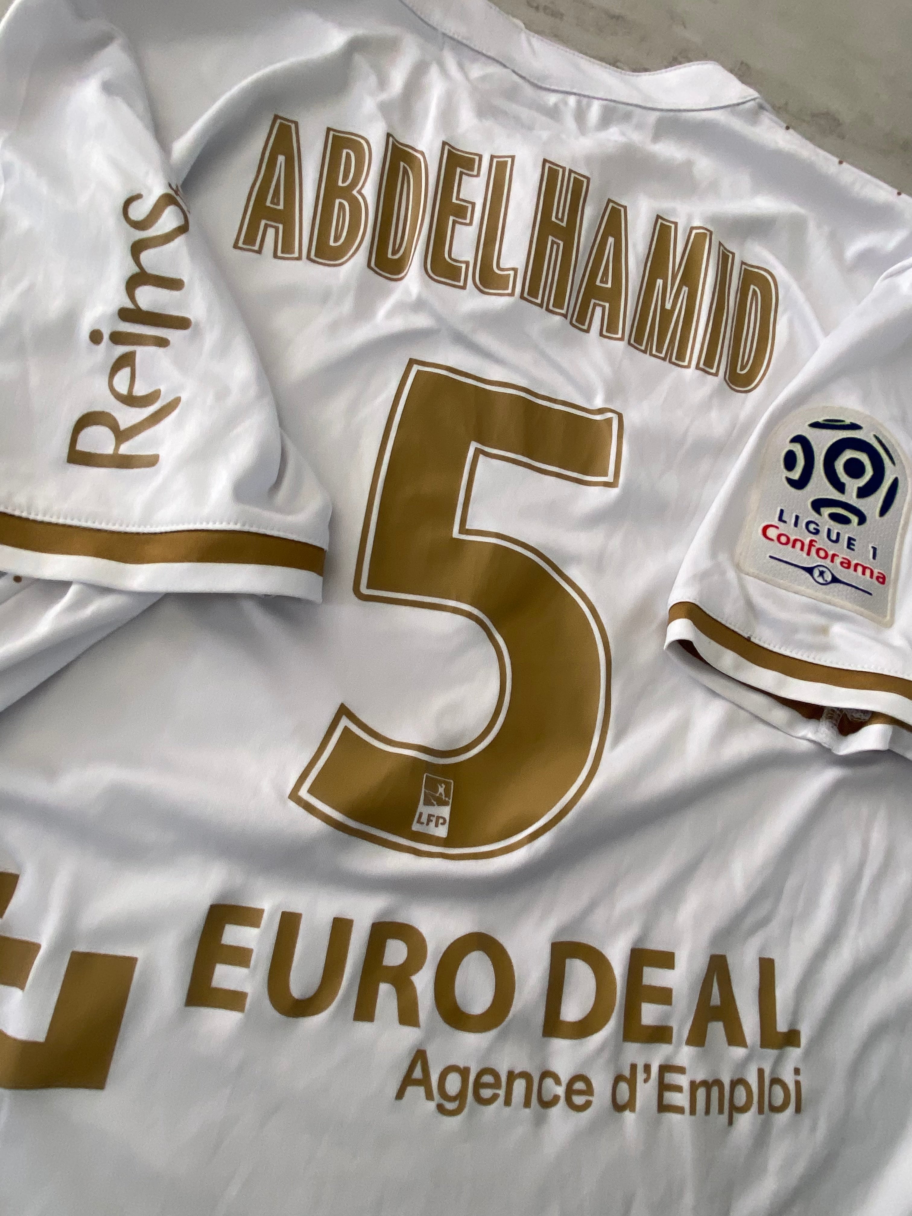 Maillot de foot HUNGARIA de l’équipe du STADE de REIMS (porté N.5 ABDELHAMID) saison