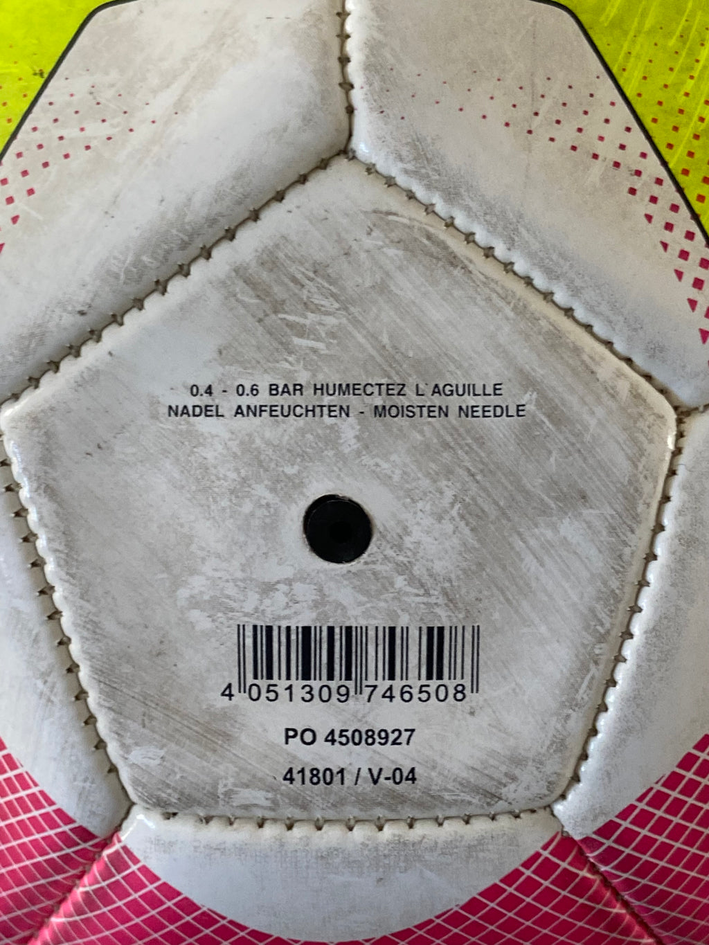 Ballon de foot UHLSPORT officiel de match MONTPELLIER Ligue 1 saison 2017-18