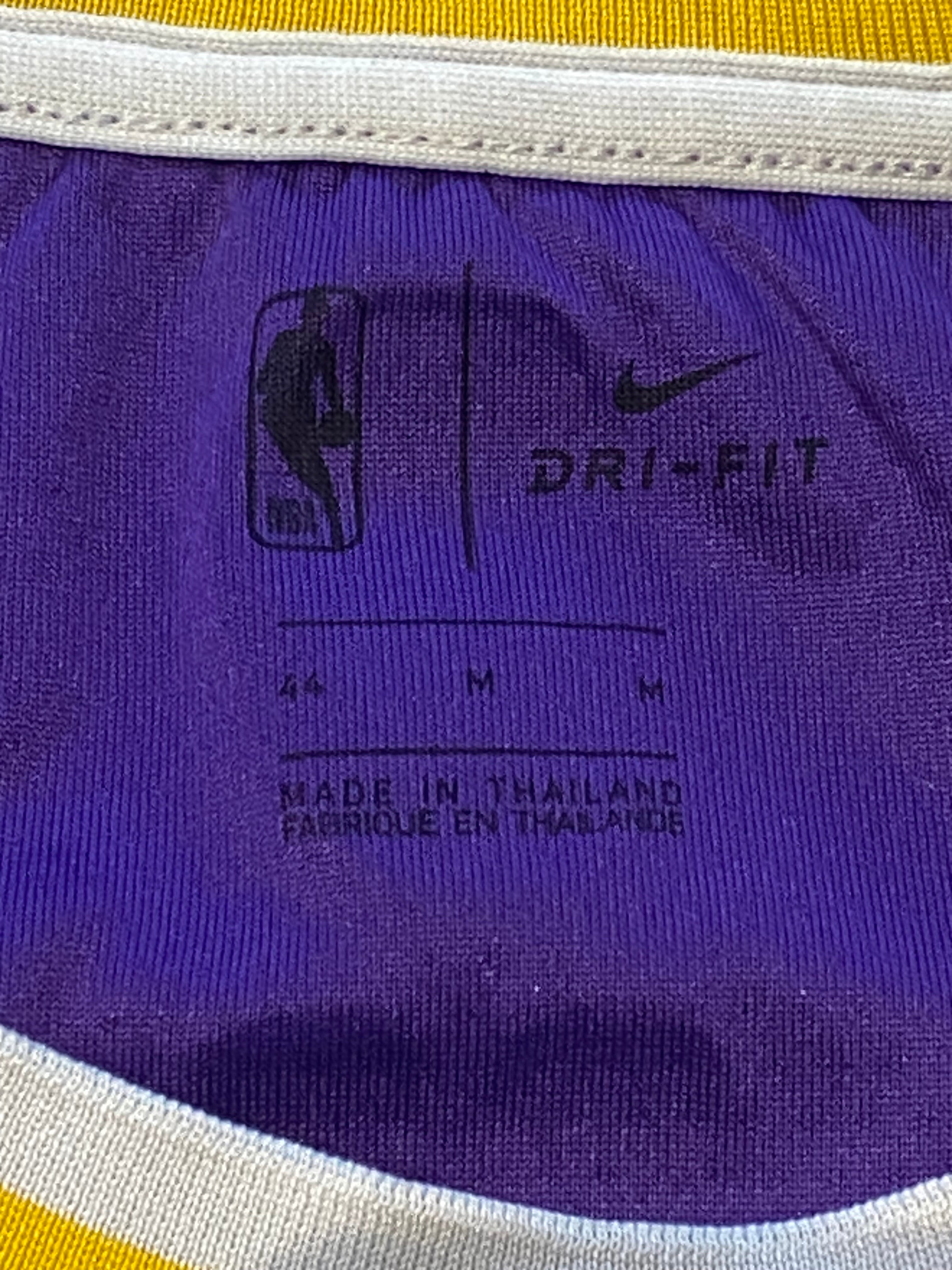 Maillot Nike de BASKET-BALL des LOS ANGELES LAKERS (N.23 JAMES) année 2017