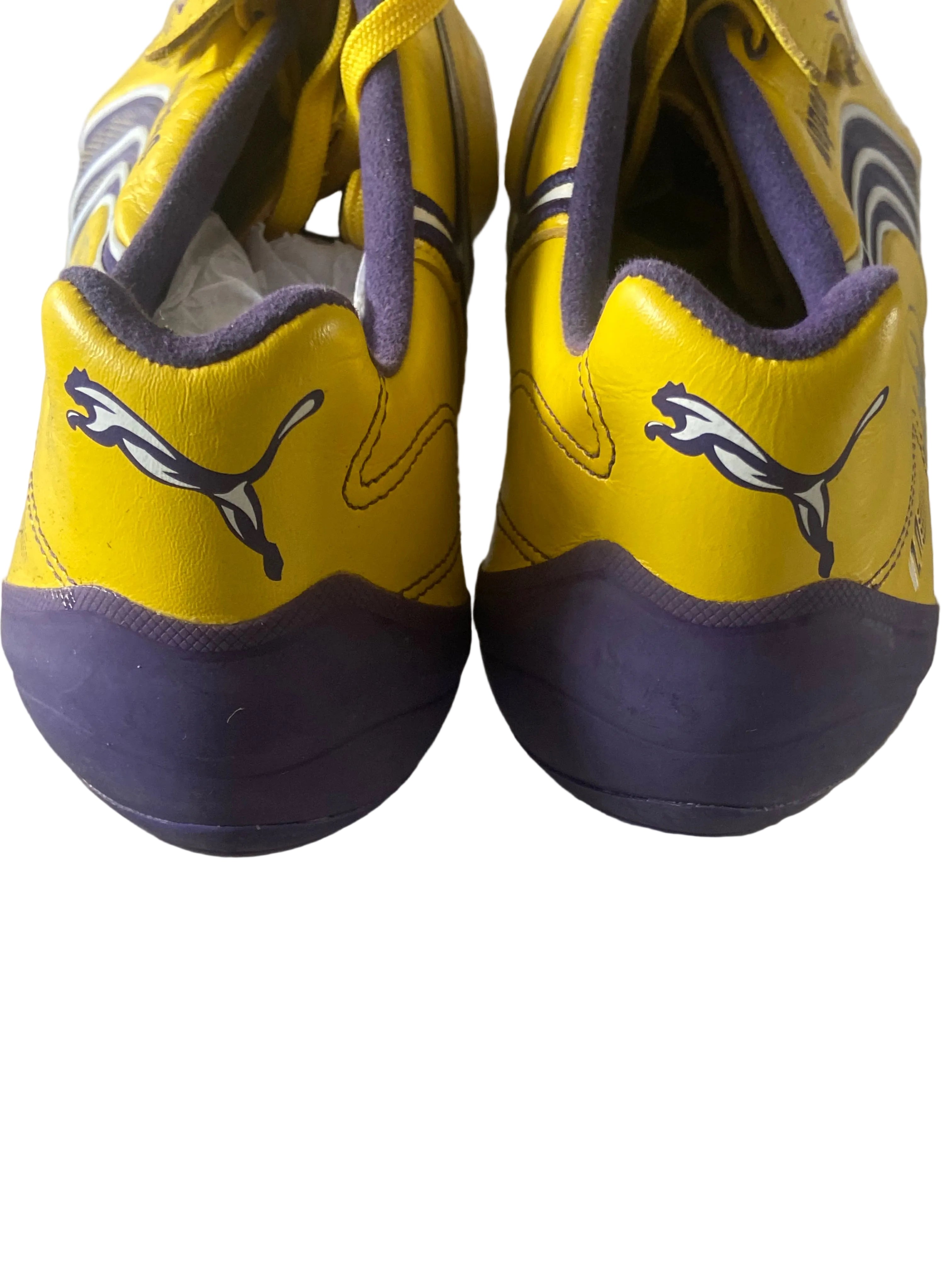 Paire de chaussures à crampons PUMA V1.11 (portées Mapou YANGAMBIWA) MONTPELLIER MHSC