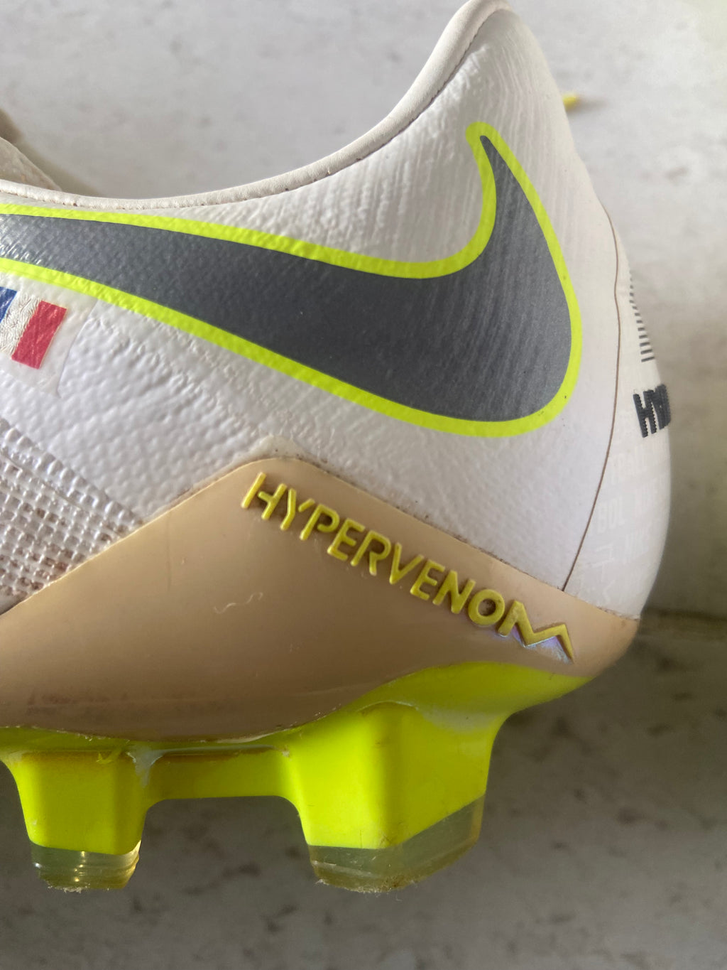 Paire de chaussures à crampons NIKE HYPERVENOM PHANTOM III (portées Alban LAFONT) TOULOUSE FC