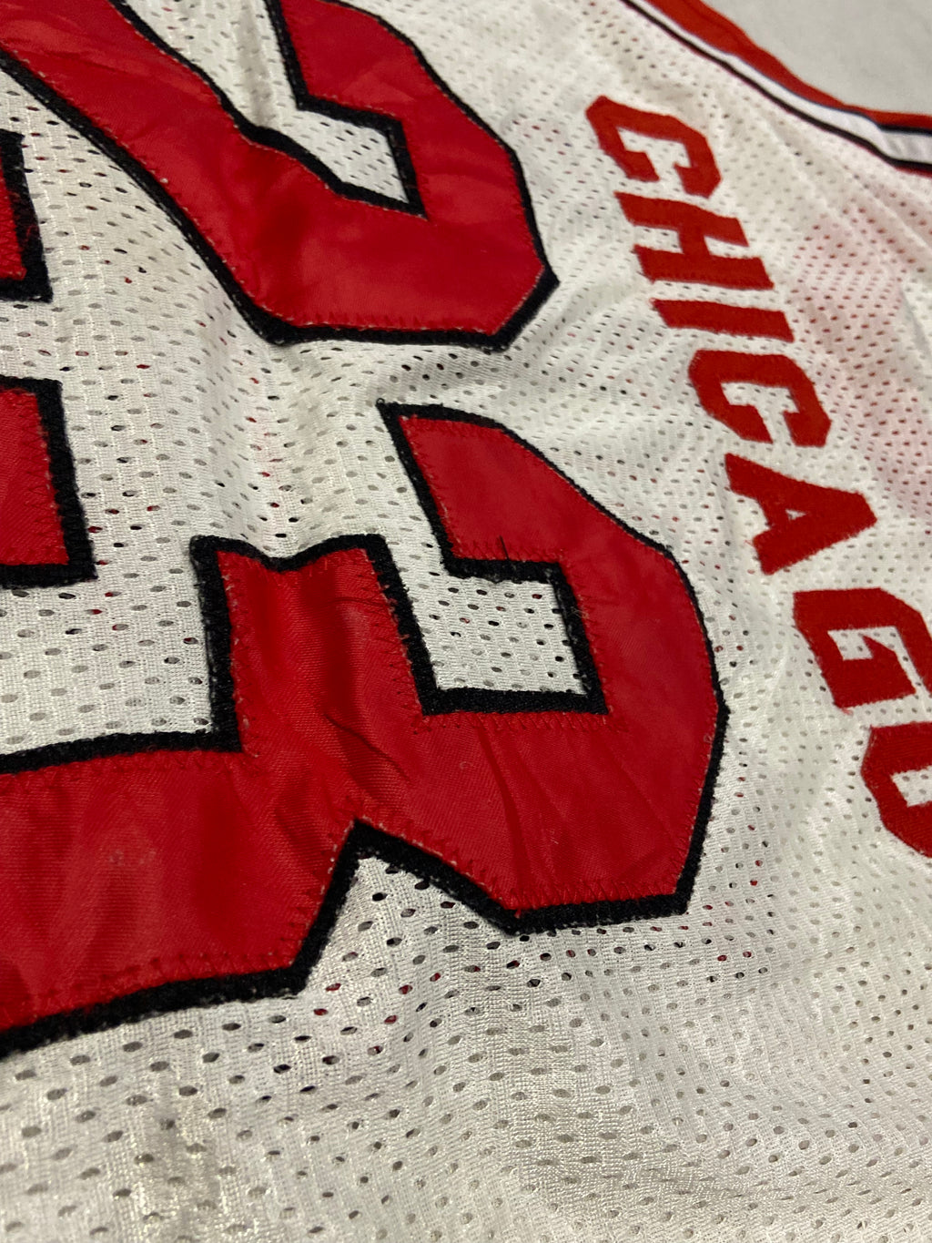 Maillot SPALDING de BASKET-BALL des CHICAGO BULLS (N.23 JORDAN) 90’s