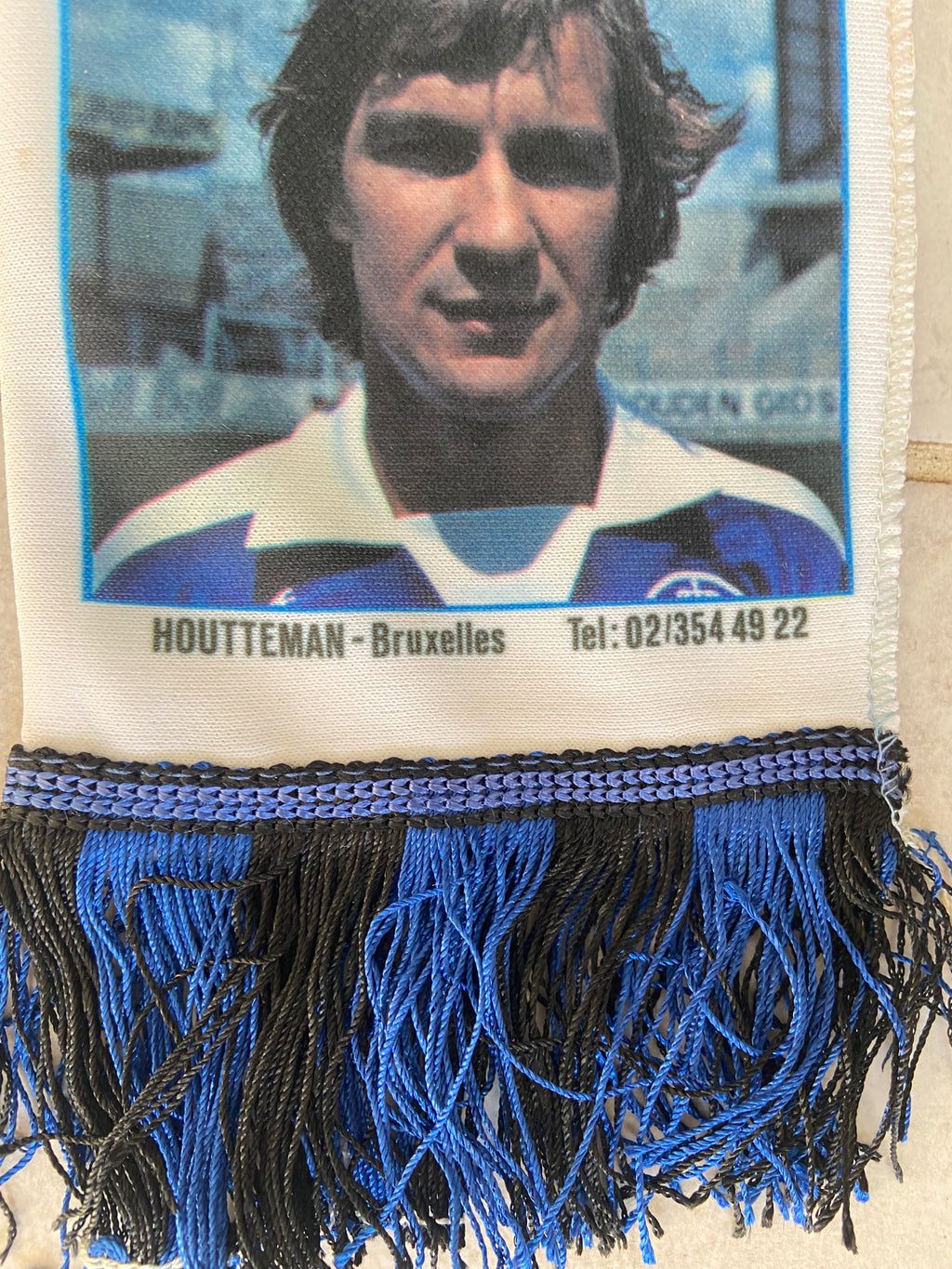 Écharpe de foot Vintage Club Brugge K.V. - Années 80 - Édition "Gallery" (neuve sous blister-Deadstock)
