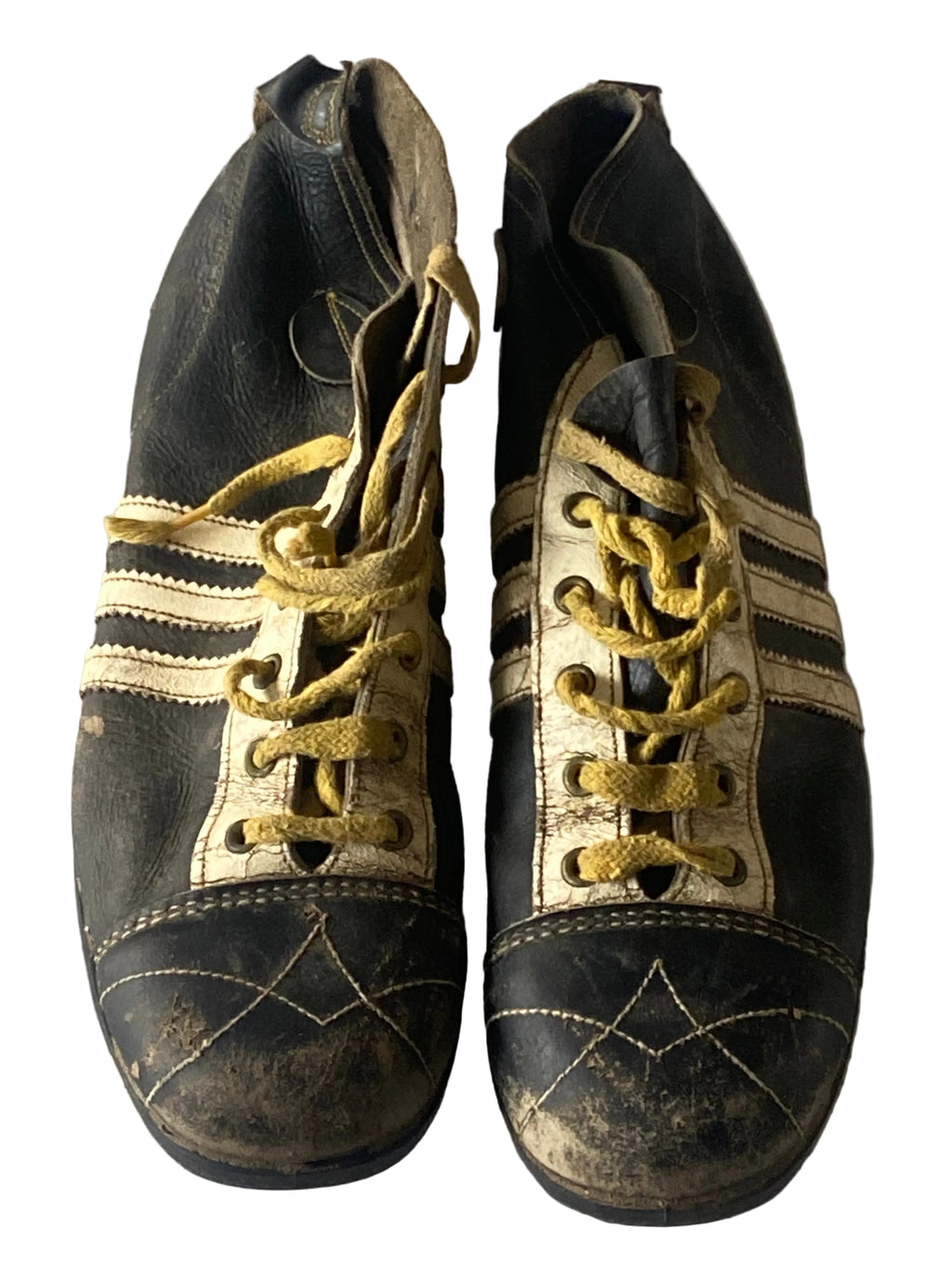 Paire de chaussures à crampons anciennes 70’s COLLECTOR