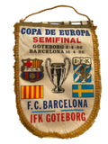 Fanion officiel de foot -Demi-finale Coupe des Champions 1986 – FC Barcelone vs IFK Göteborg- Collector