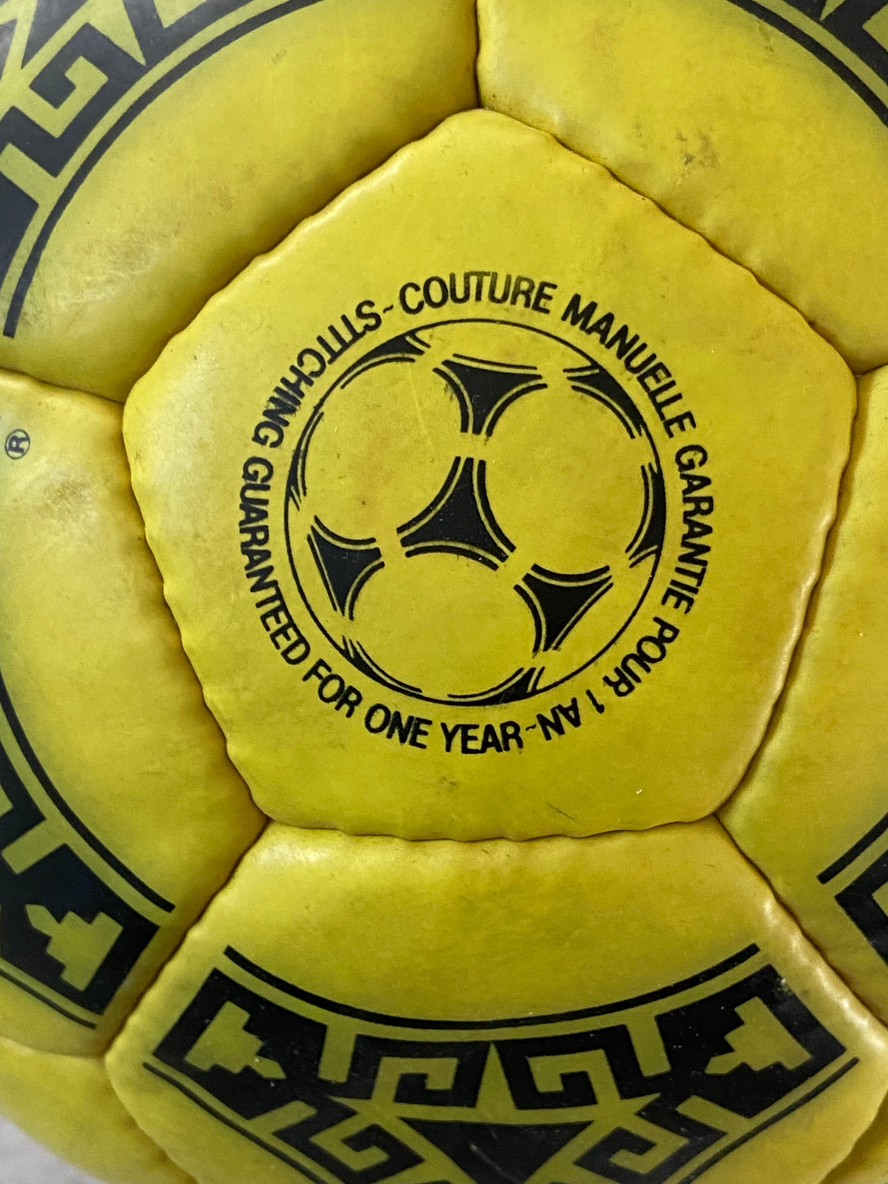 Ballon de foot ADIDAS MEXICO 1986 officiel d’époque COLLECTOR