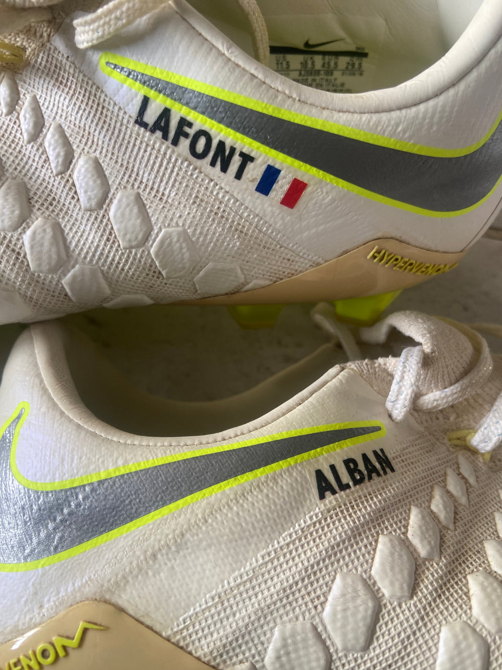 Paire de chaussures à crampons NIKE HYPERVENOM PHANTOM III (portées Alban LAFONT) TOULOUSE FC
