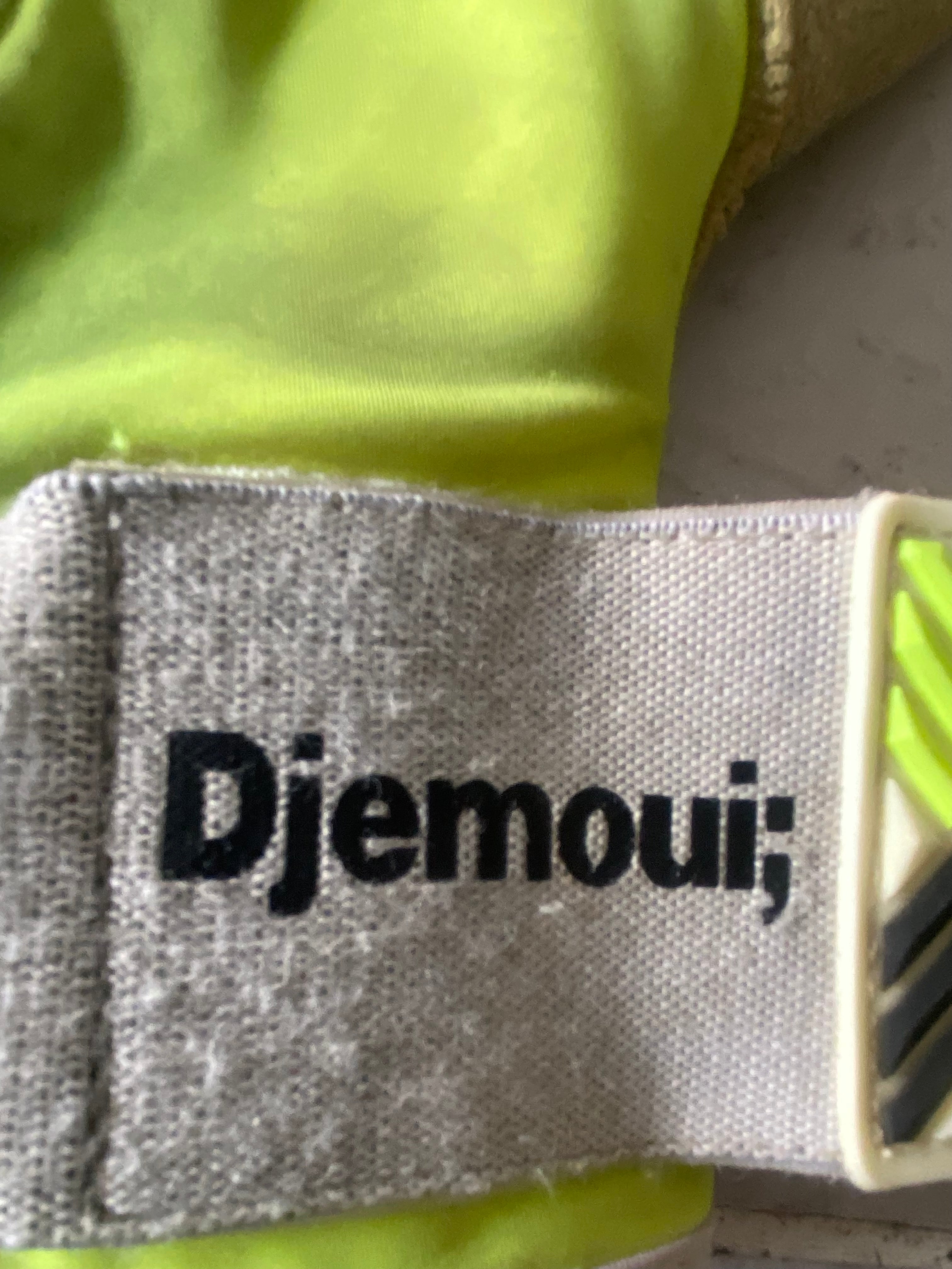 Paire de gants de gardien de but (portés Malek DJEMOUI) MONTPELLIER HSC