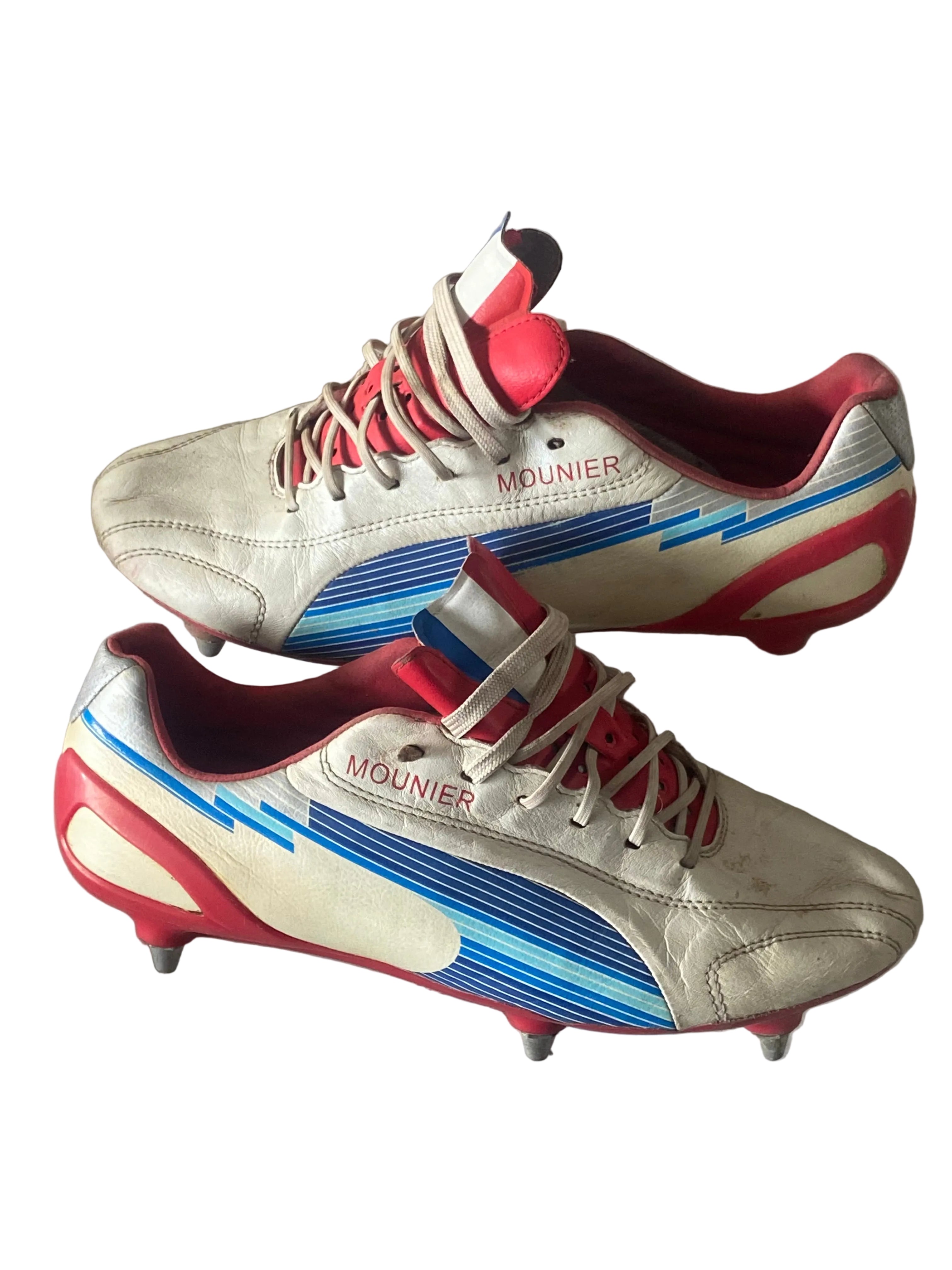Paire de chaussures à crampons PUMA V3.11 (portées Anthony MOUNIER) MONTPELLIER MHSC