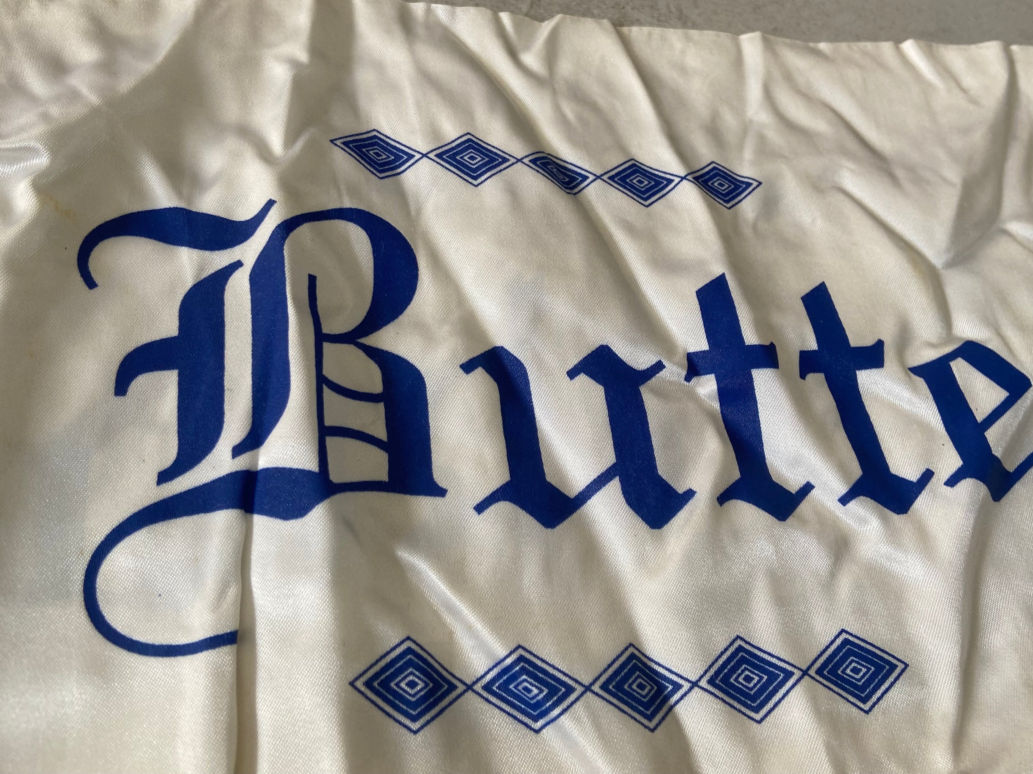 Echarpe de foot de MONTPELLIER MHSC 20ans du Groupe Supporter BUTTE PAILLADE 1974-94 Scarf Supporter