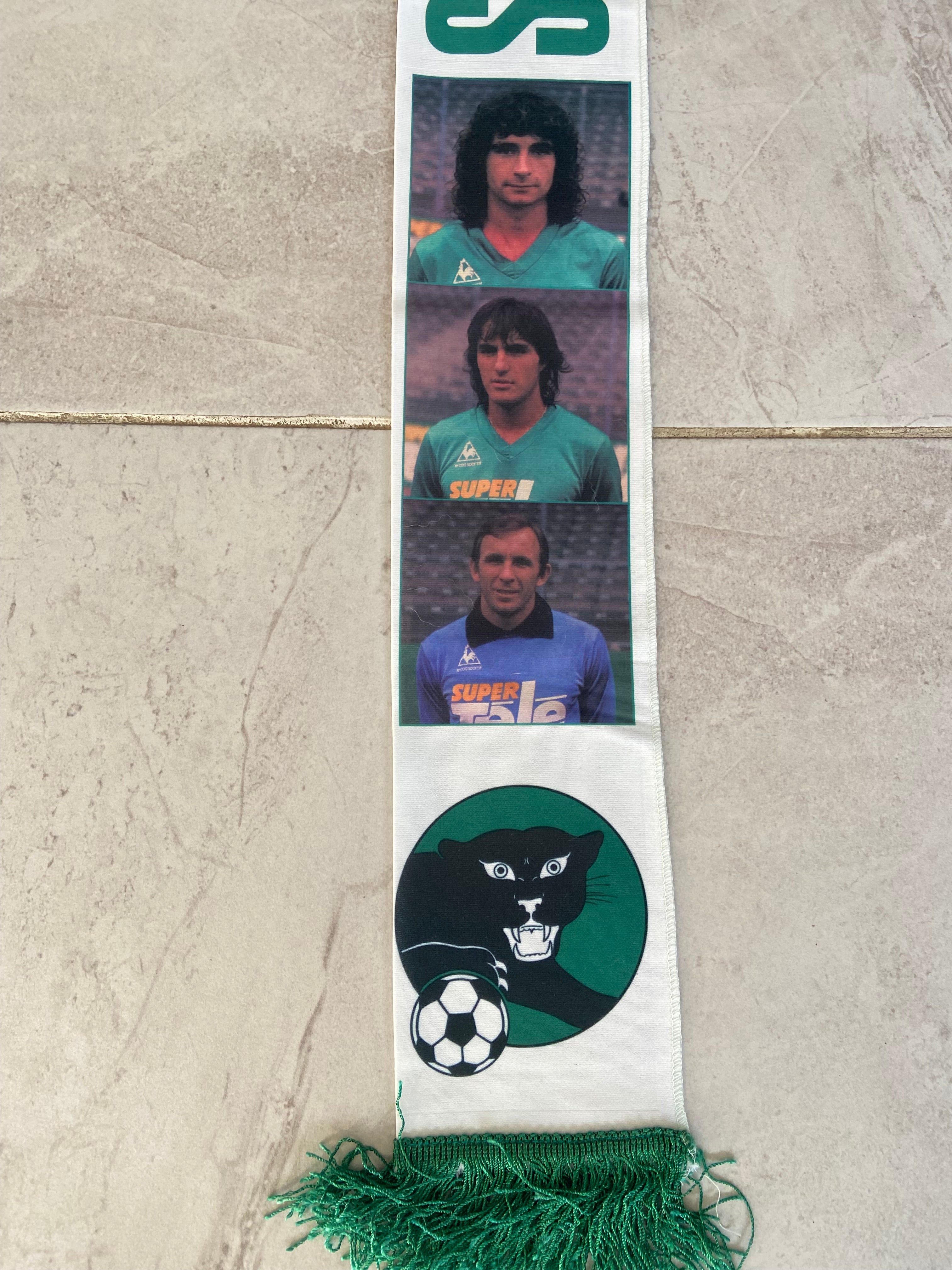 Echarpe de foot Vintage AS Saint-Étienne - ASSE - Années 80 - La Panthère Noire (Neuve Deadstock)