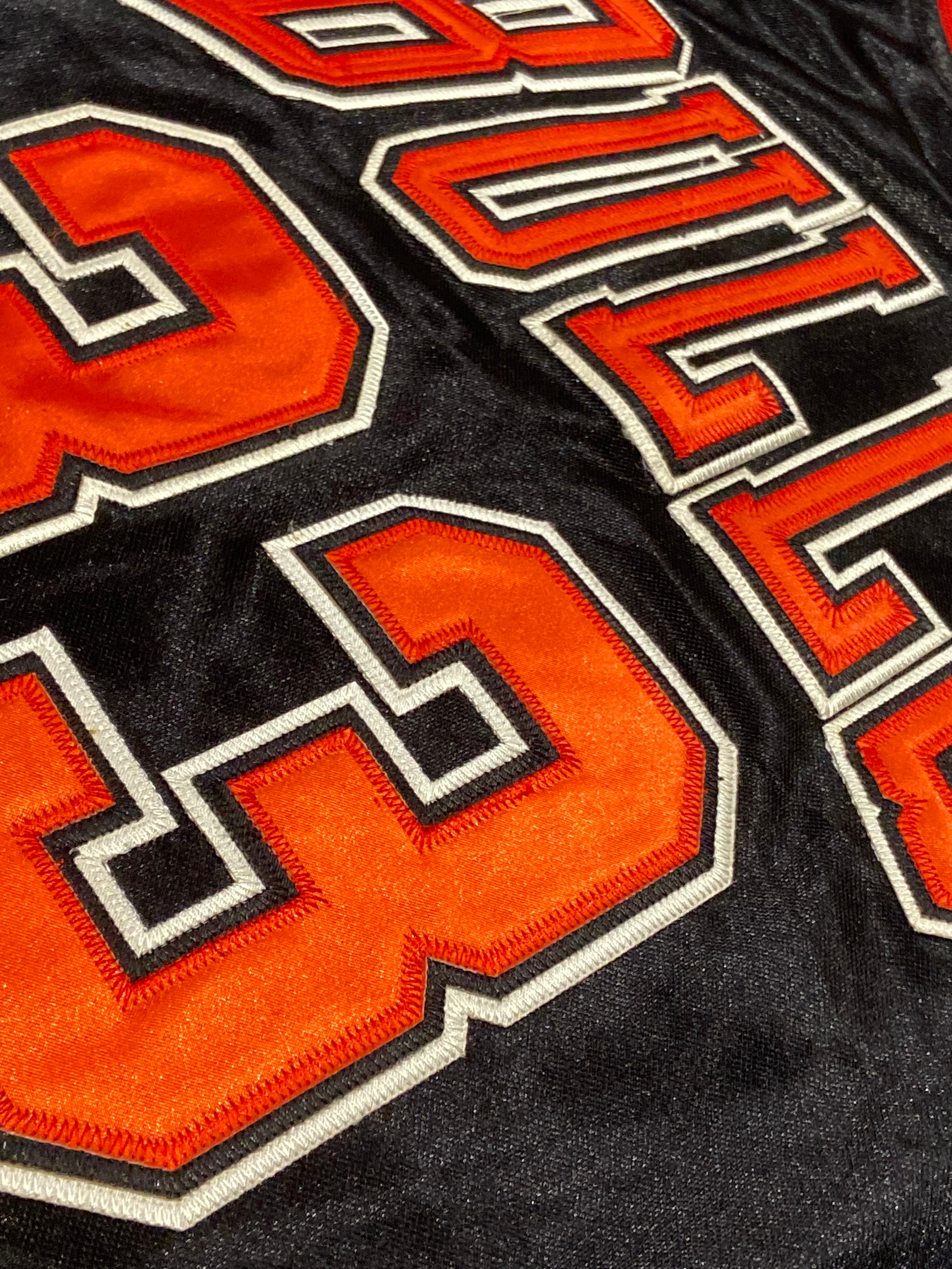 Maillot ADIDAS de BASKET-BALL de l’équipe des CHICAGO BULLS (N.33 PIPPEN) année 2002-03