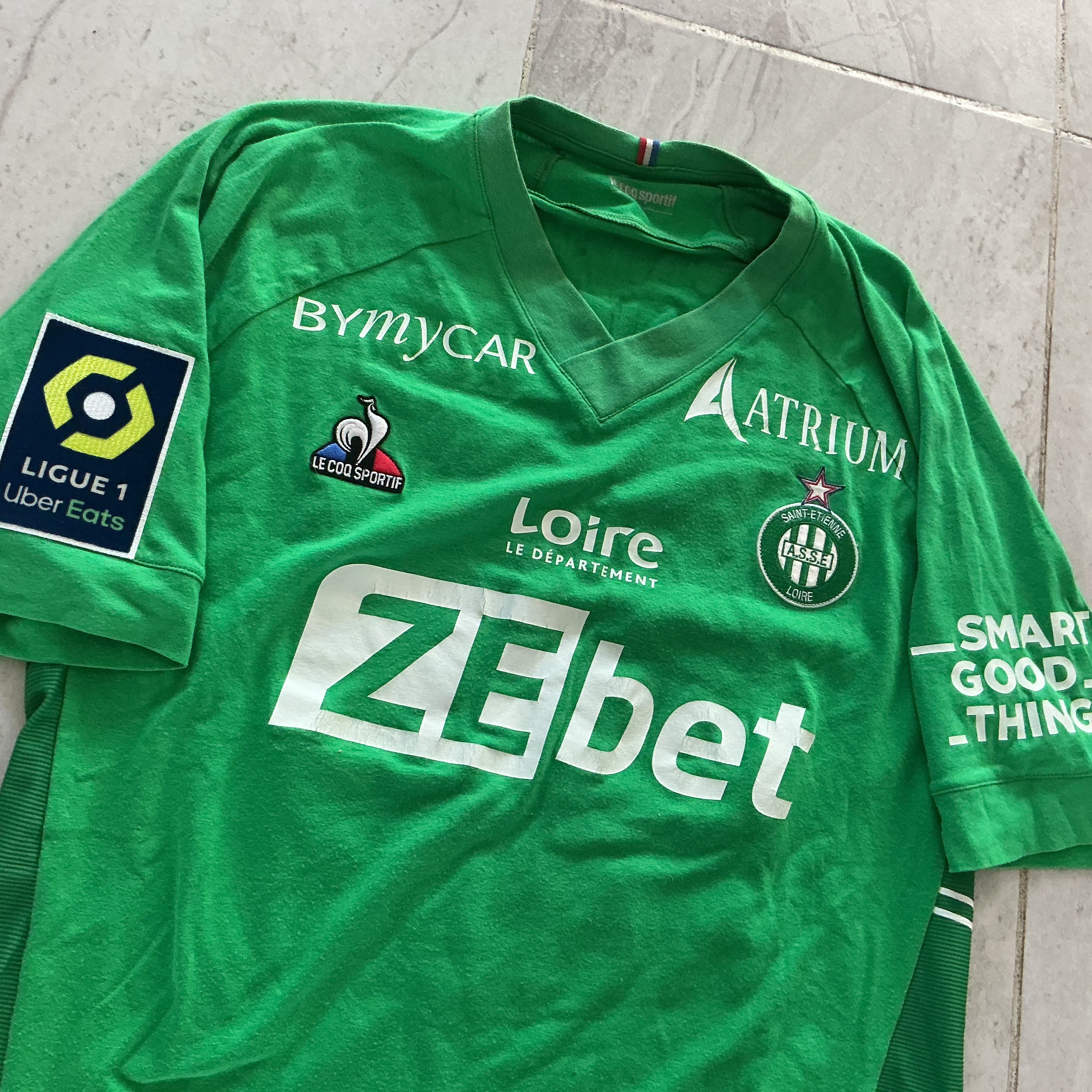 Maillot de foot LE COQ SPORTIF de l’AS SAINT-ÉTIENNE porté N.22 MANGALA (saison 2021-22)