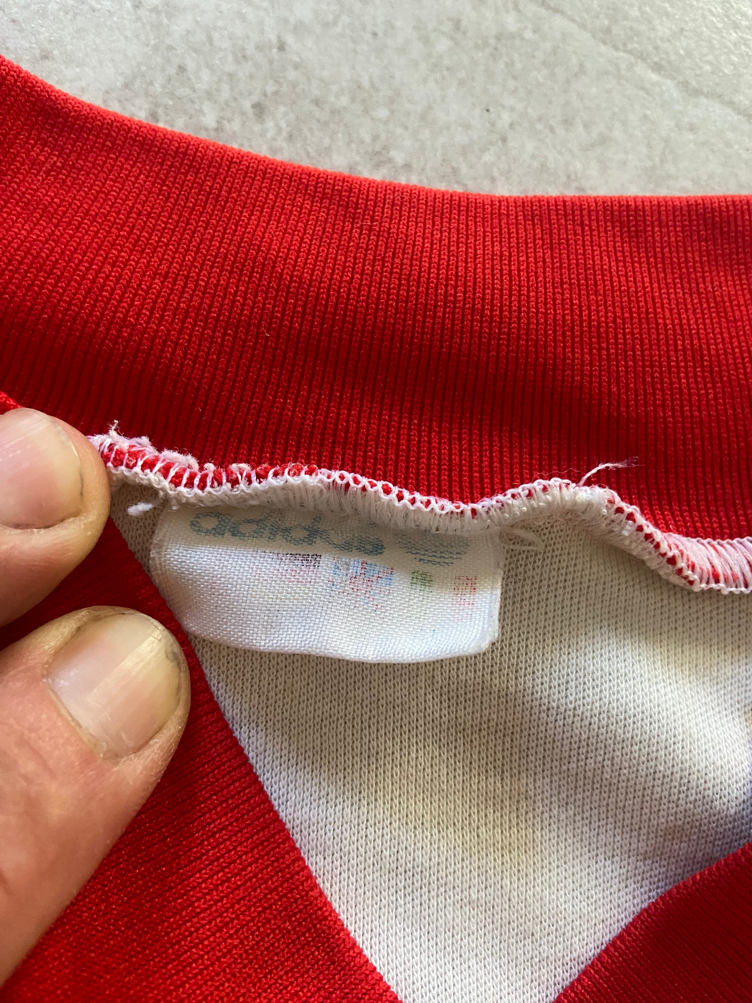 Maillot de foot Adidas de LILLE LOSC (porté N.8 GARCIA) COUPE de FRANCE saison 1984-85
