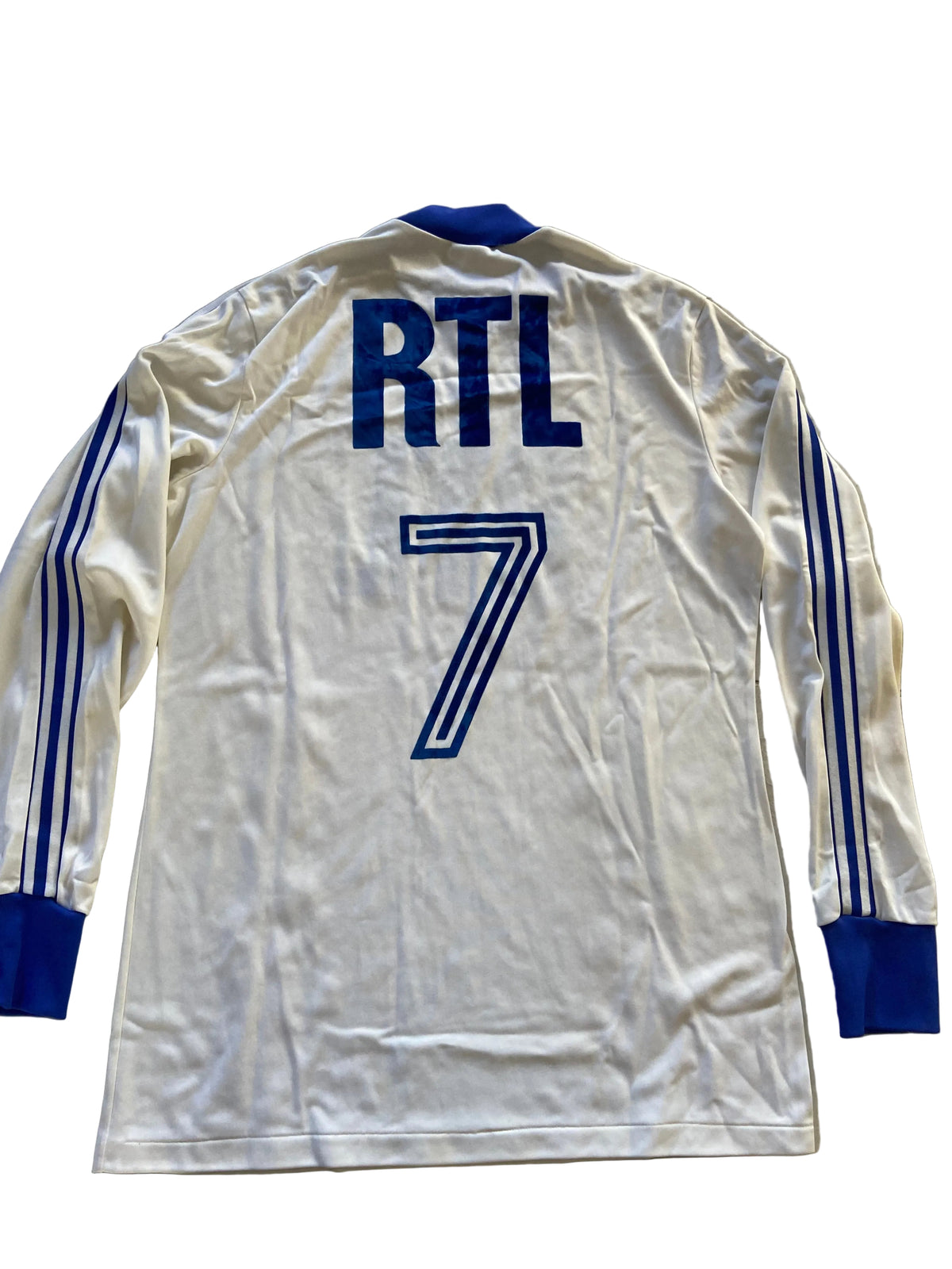 Maillot de foot ADIDAS de COUPE de FRANCE de l’AJ AUXERRE (porté N.7 LANTHIER) saison 1980-81
