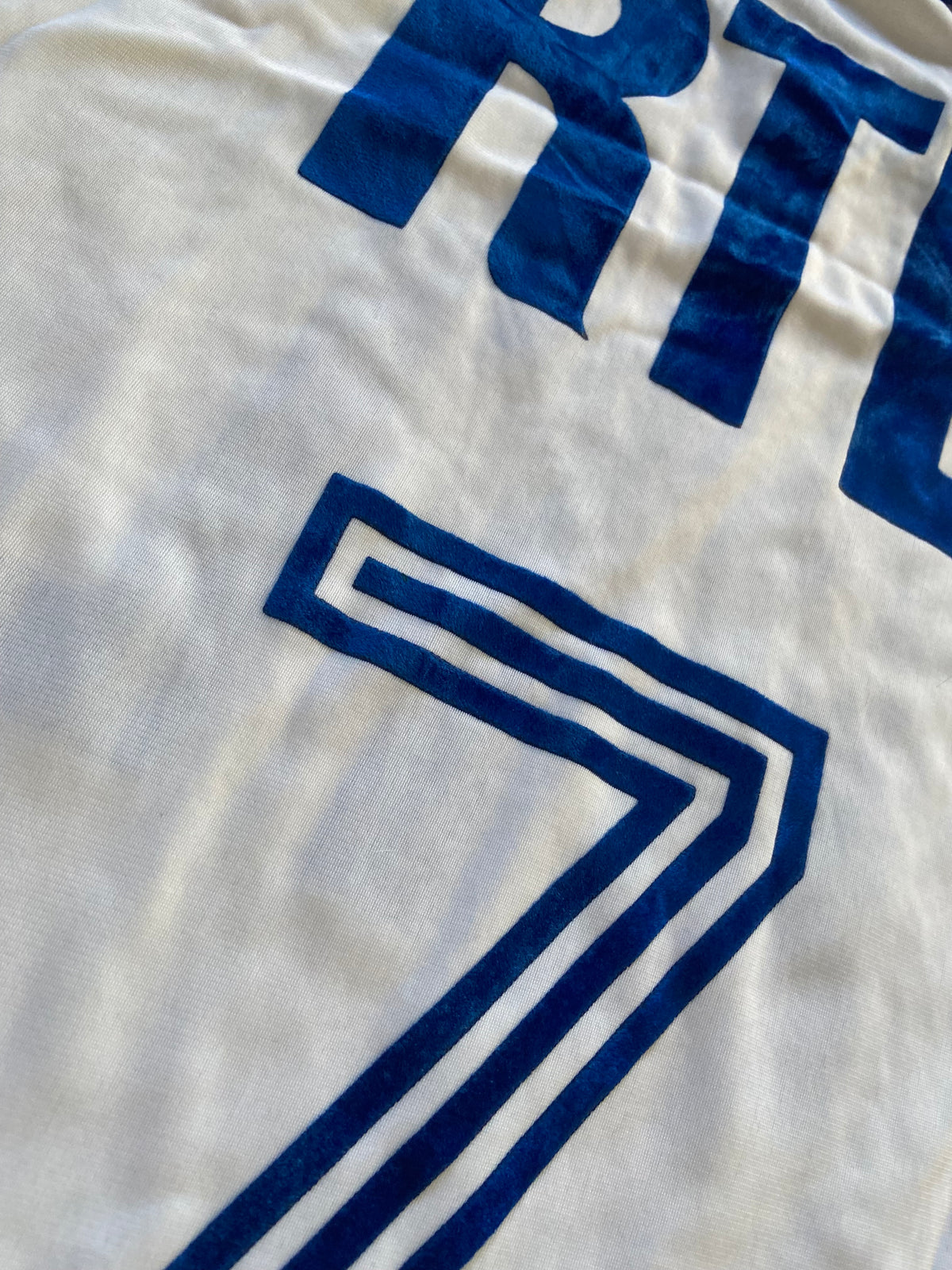 Maillot de foot ADIDAS de COUPE de FRANCE de l’AJ AUXERRE (porté N.7 LANTHIER) saison 1980-81