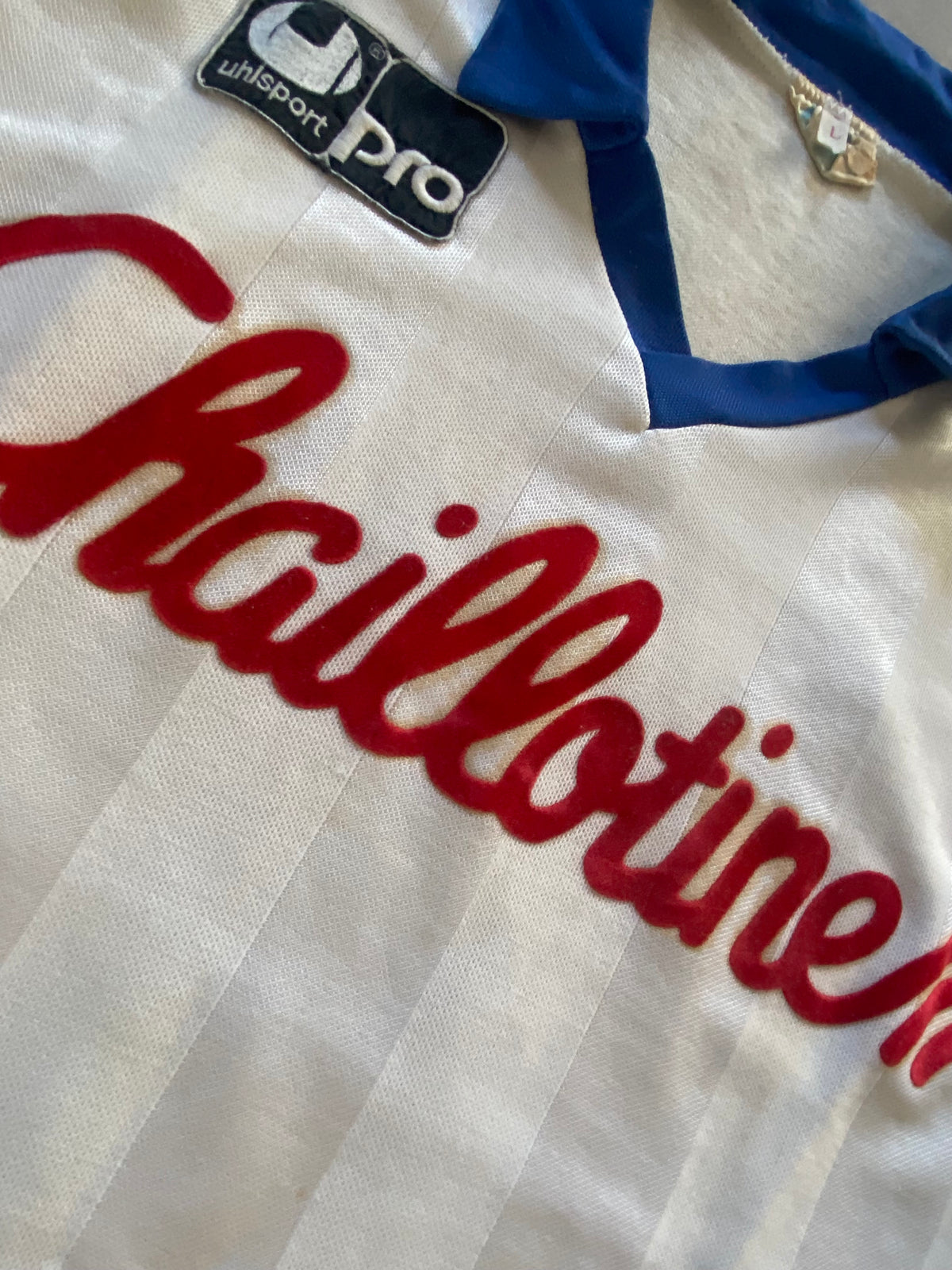 Maillot de foot UHLSPORT de l’AJ AUXERRE (porté N.5 PRUNIER) saison 1987-88
