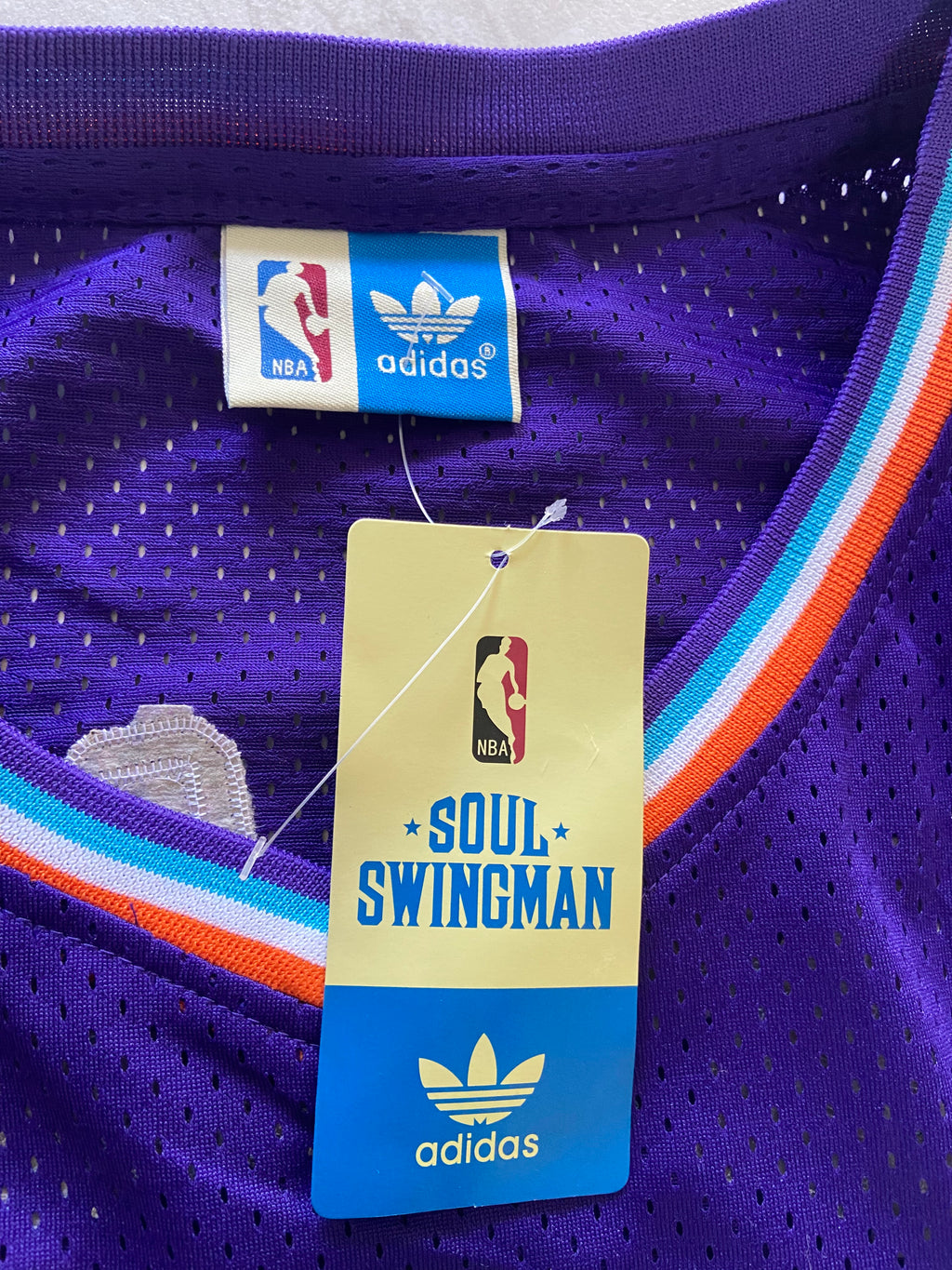 Maillot ADIDAS de BASKET-BÀLL de l’équipe des UTAH JAZZ (N.32 MALONE) année 1996-97